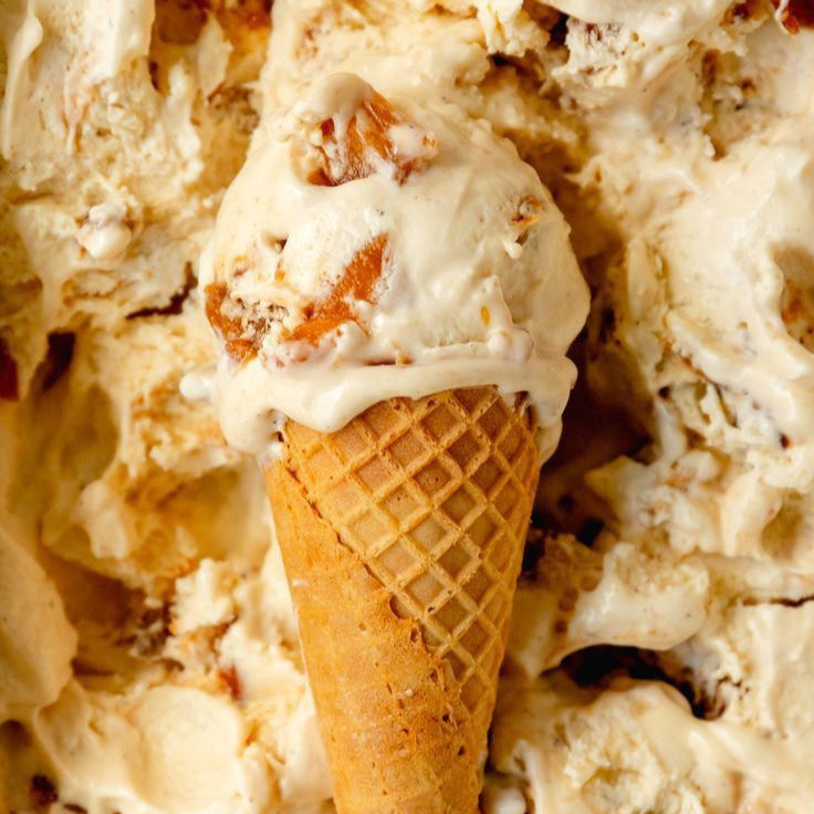 4251 Black Hole Banoffee Pie Full Cream Ice Cream